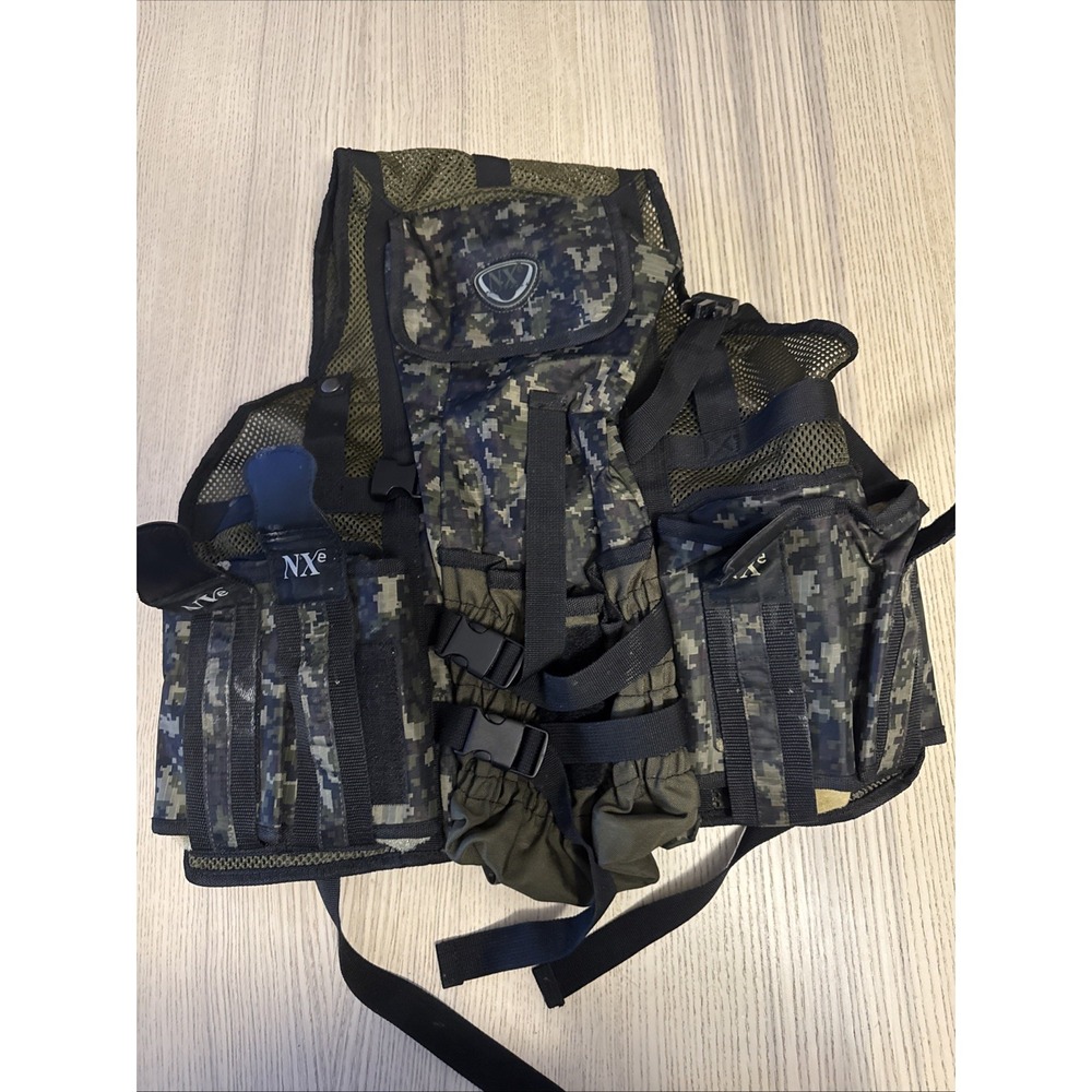 NXe Extraktion Tactical Paintball Vest Digi Camo Harness Pod Holder Pack